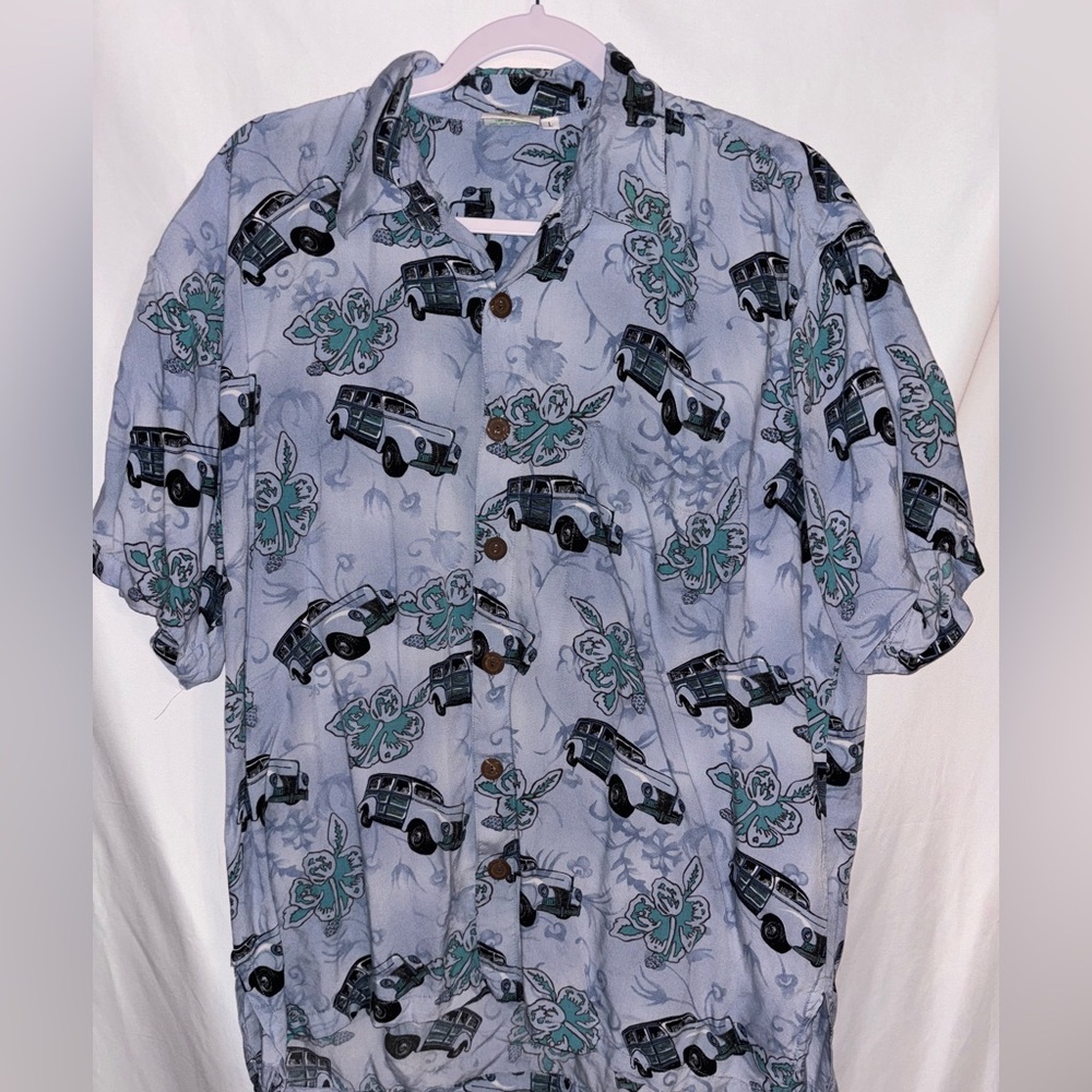 Pineapple Moon Hawaiian Button Down Shirt Men’s Size L Retro Cars and Floral